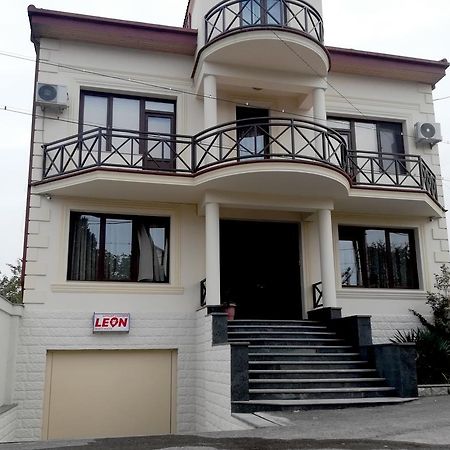 Leon Hotel Tbilisi Exterior foto